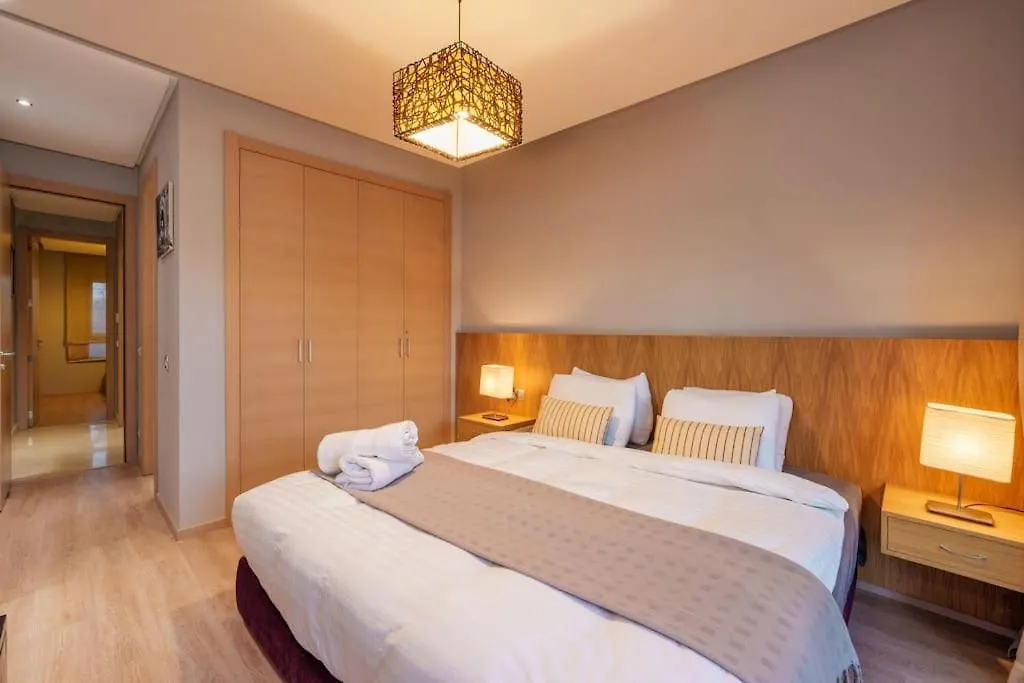 Daire Poolside Apartment'S-Green View Marakeş