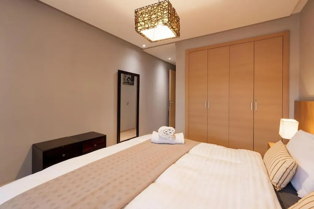 아파트 Poolside Apartment'S-Green View 마라케시
